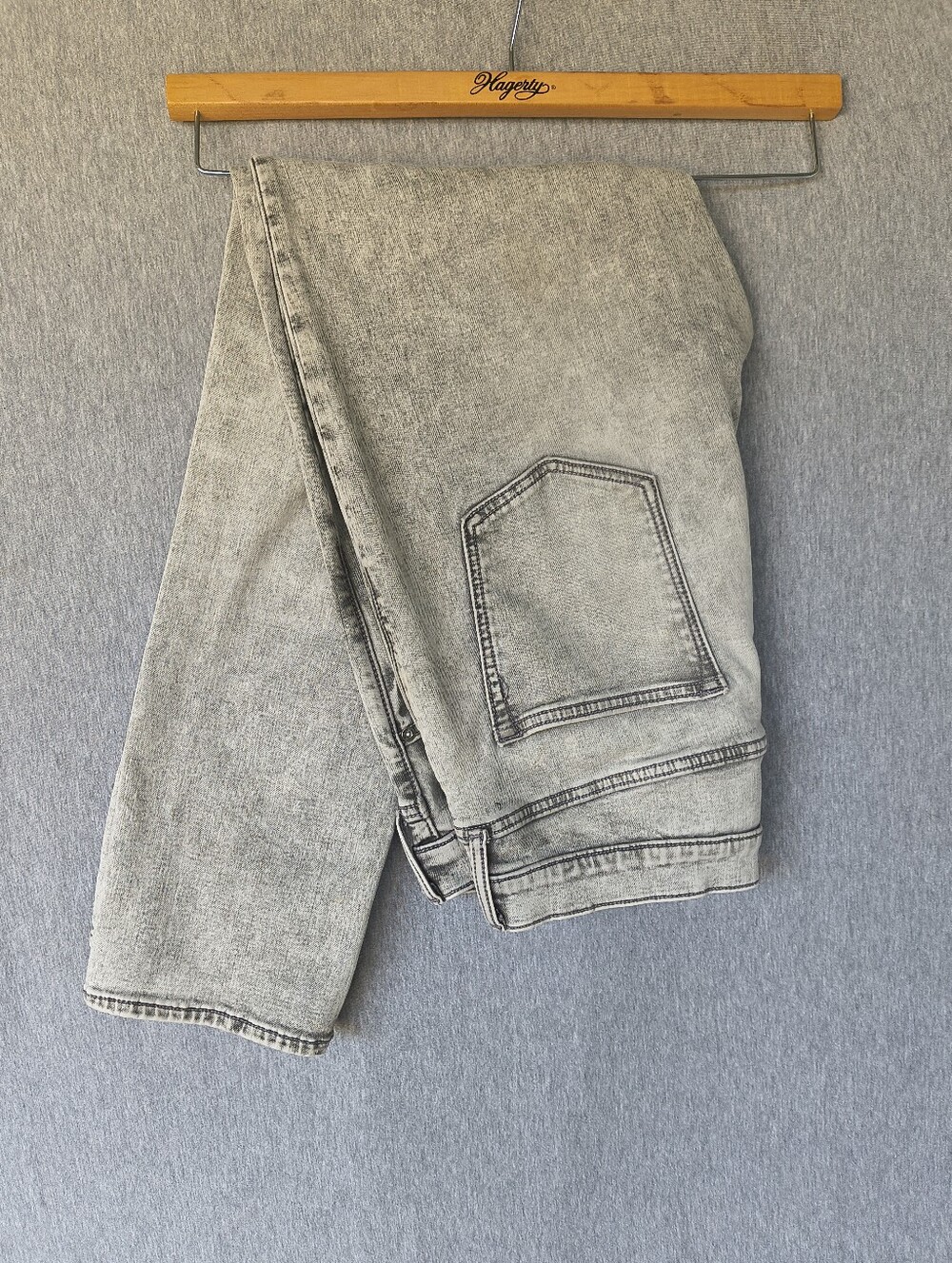 Old Navy Slim Built‑In Tough Jeans – Men’s 36x30 – Used Good